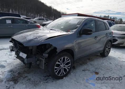 2016 Mitsubishi Outlander Sport 2.4 Se z USA, uszkodzony, nr VIN JA4AR3AW6GZ052828